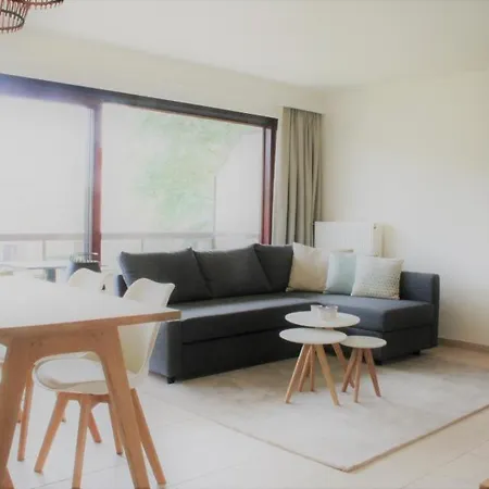 Charlotte B1 Apartment
